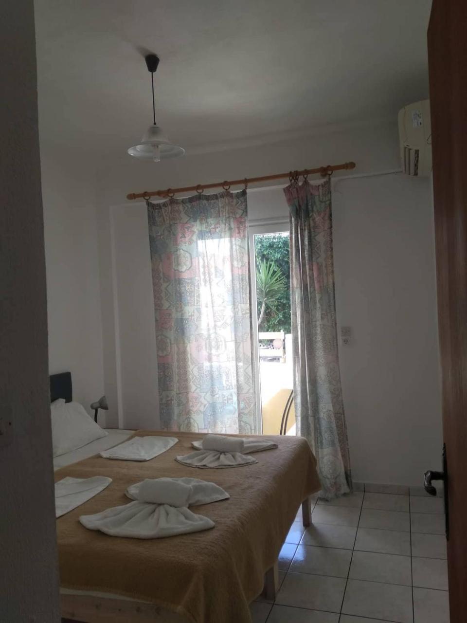 Hiona Seaside Apartment Elounda  Exterior photo