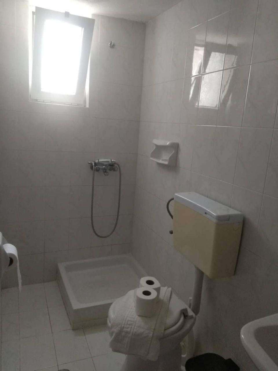 Hiona Seaside Apartment Elounda  Exterior photo